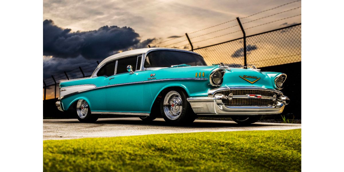 Kyosho - 1:10 Scale Radio Controlled Electric Powered 4WD FAZER Mk2 FZ02L Series readyset 1957 Chevy® Bel Air Coupe Tropical Turquoise