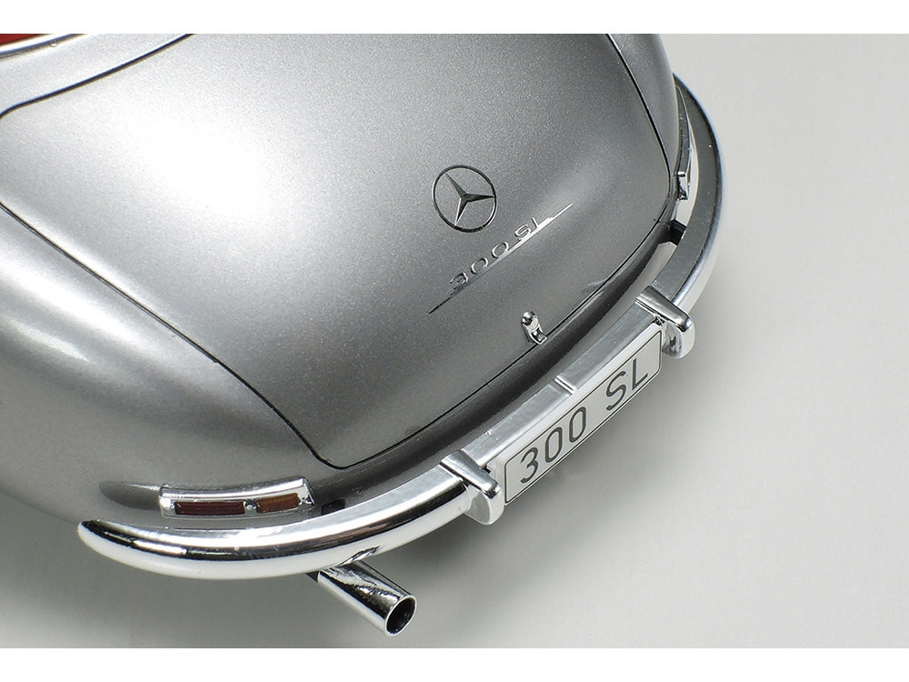 Tamiya - 1/24 Mercedes-Benz 300SL Model Kit