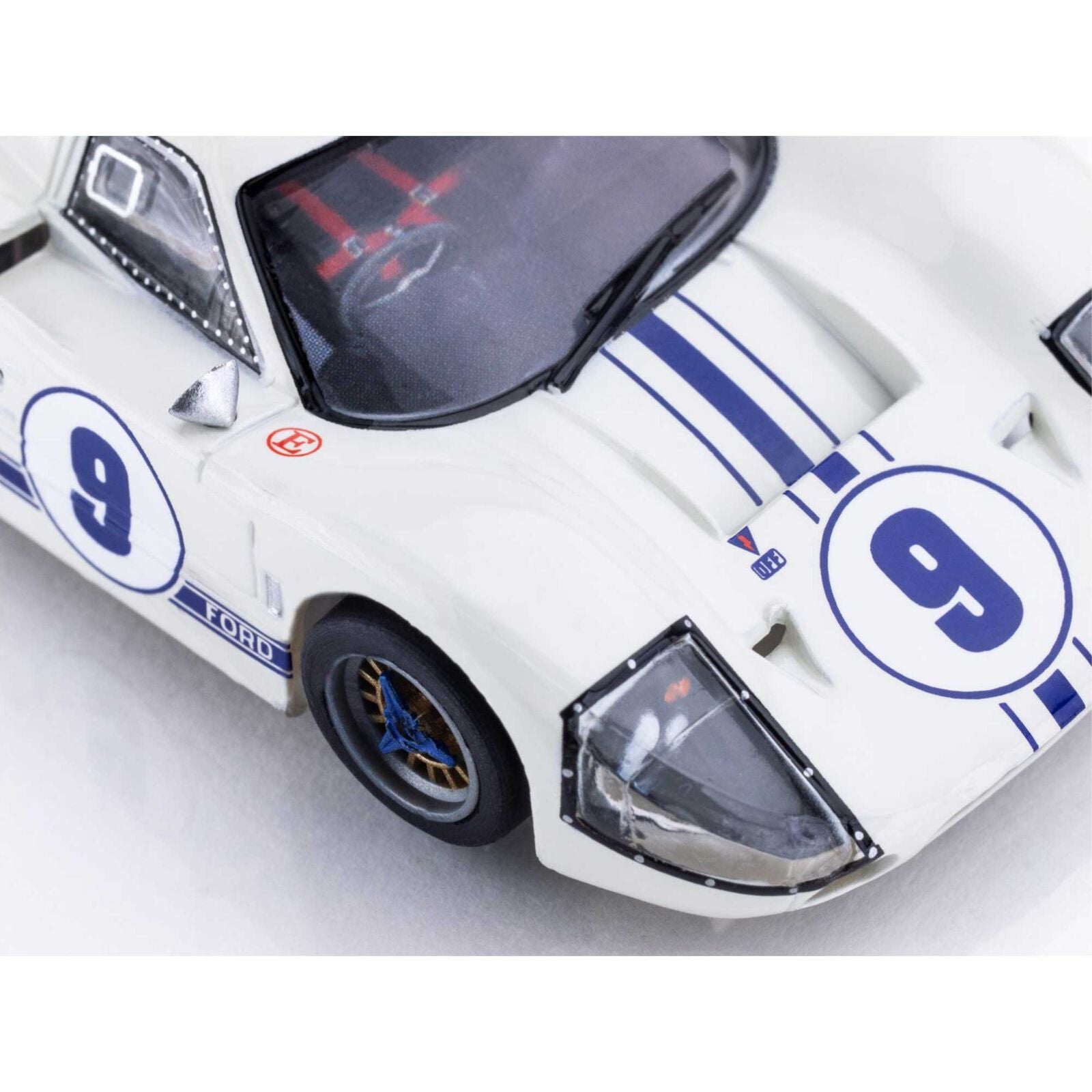 AFX - Ford GT40 Mark IV #9 Slot Car, White, Escala 1/64