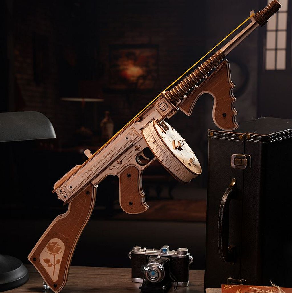 Robotime - Thompson Submachine Gun Toy 3D Wooden Puzzle