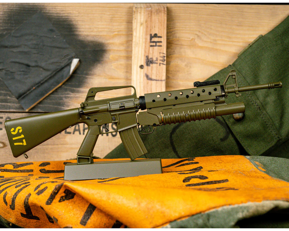 GoatGuns - Miniature 1/3 Scale Die-Cast Vietnam M16A1 Grenadier Model Kit (OD Green)