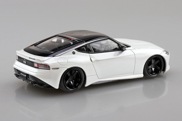 Aoshima Model Kits - 1/32 Snap Kit #17CU-PW Nissan RX34 Fairlady Z Custom Wheel (Prism White)