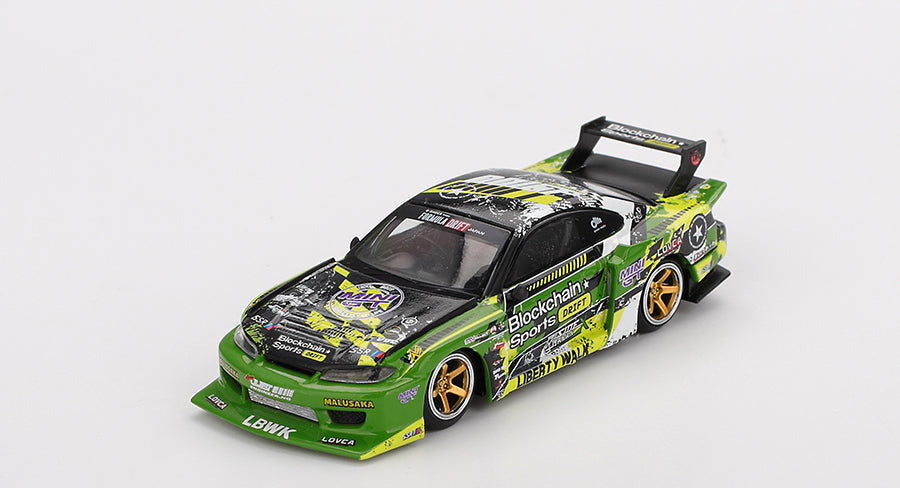 Mini GT - Nissan LB-Super Silhouette S15 SILVIA #555 V2 2024 Formula Drift Japan 1/64
