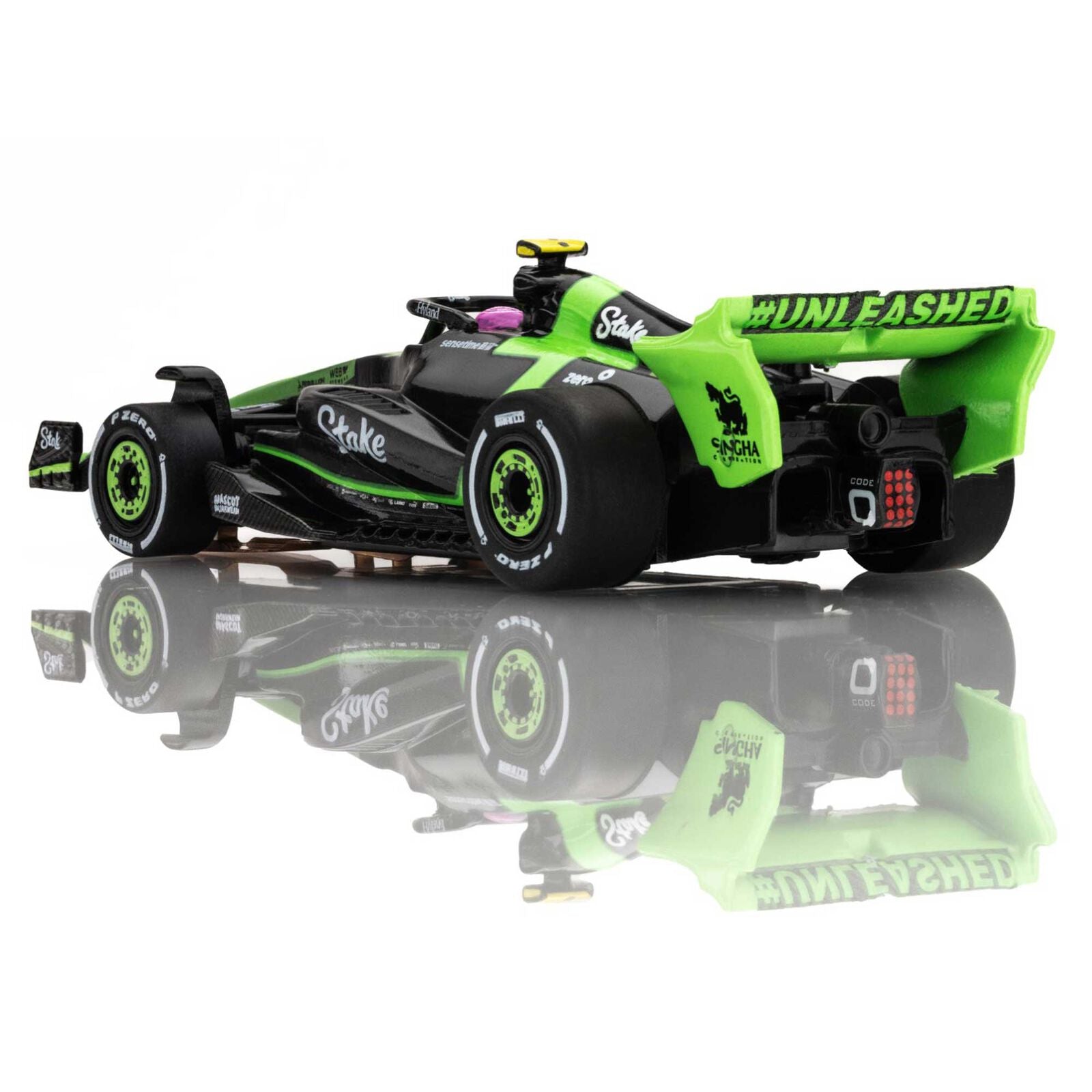 AFX - Sauber Formula-1 C44 #24 FY Slot Car, Escala 1/64