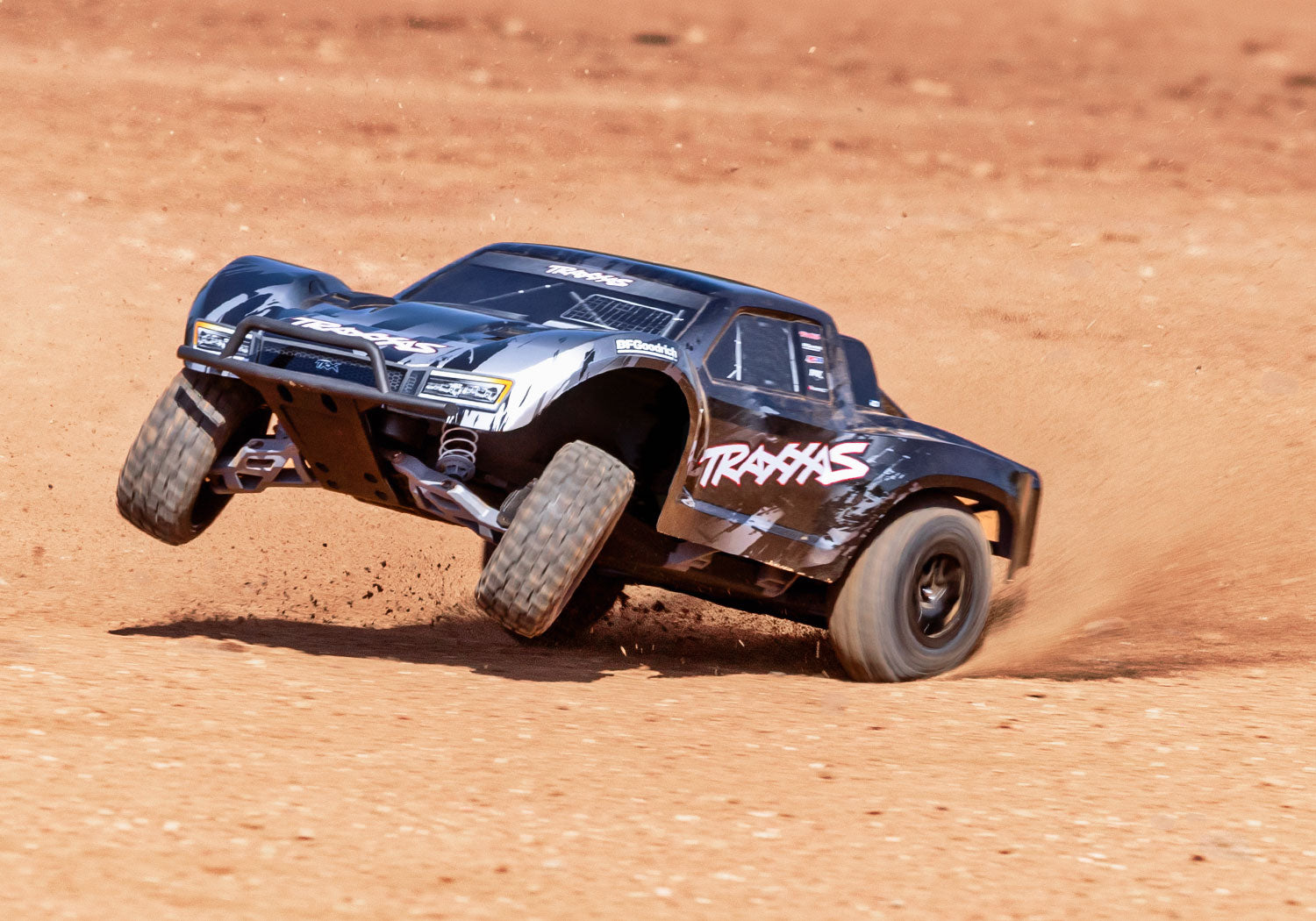 Traxxas - Slash VX3 1/10 RTR 2WD Brushless Short Course Truck w/VX3 ESC, TQi™ Sport 2.4GHz Radio & TSM®, Negra