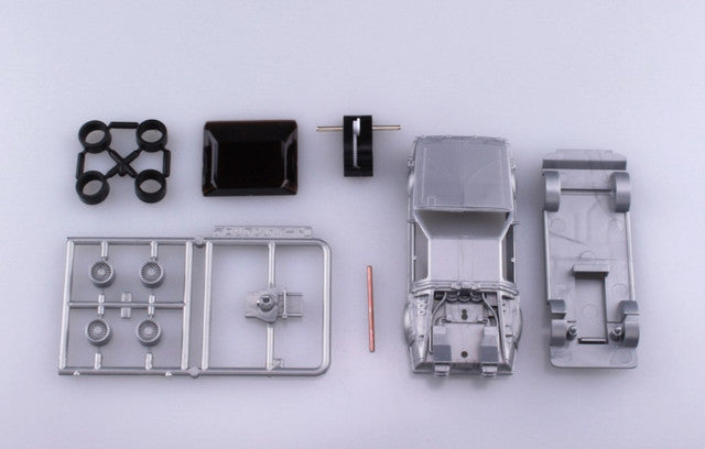 Aoshima Model Kits - 1/43 Snap Kit #12 Pullback Delorean From Part II