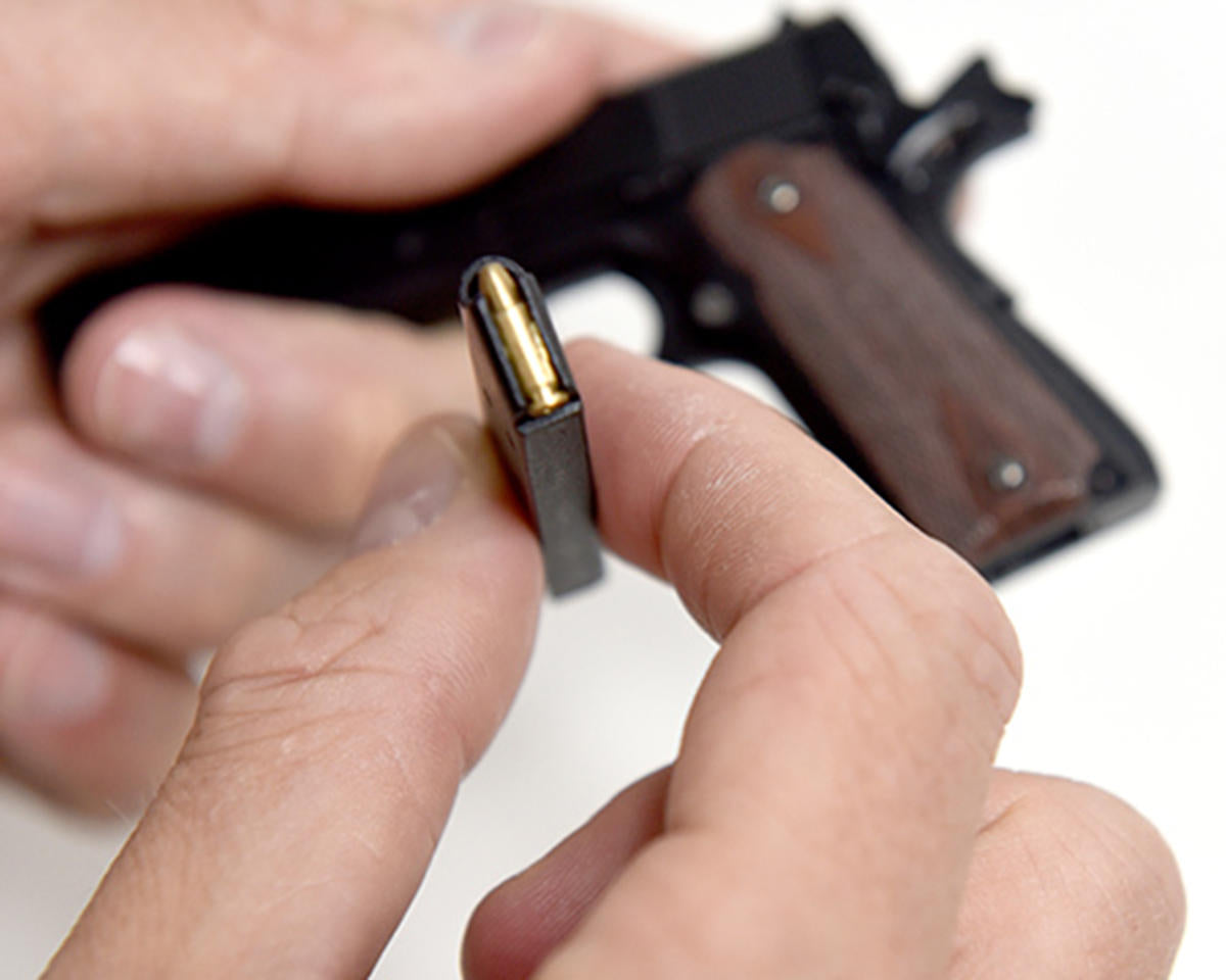 GoatGuns - Miniature 1/2.5 Scale Die-Cast 1911 Model Kit (Black)