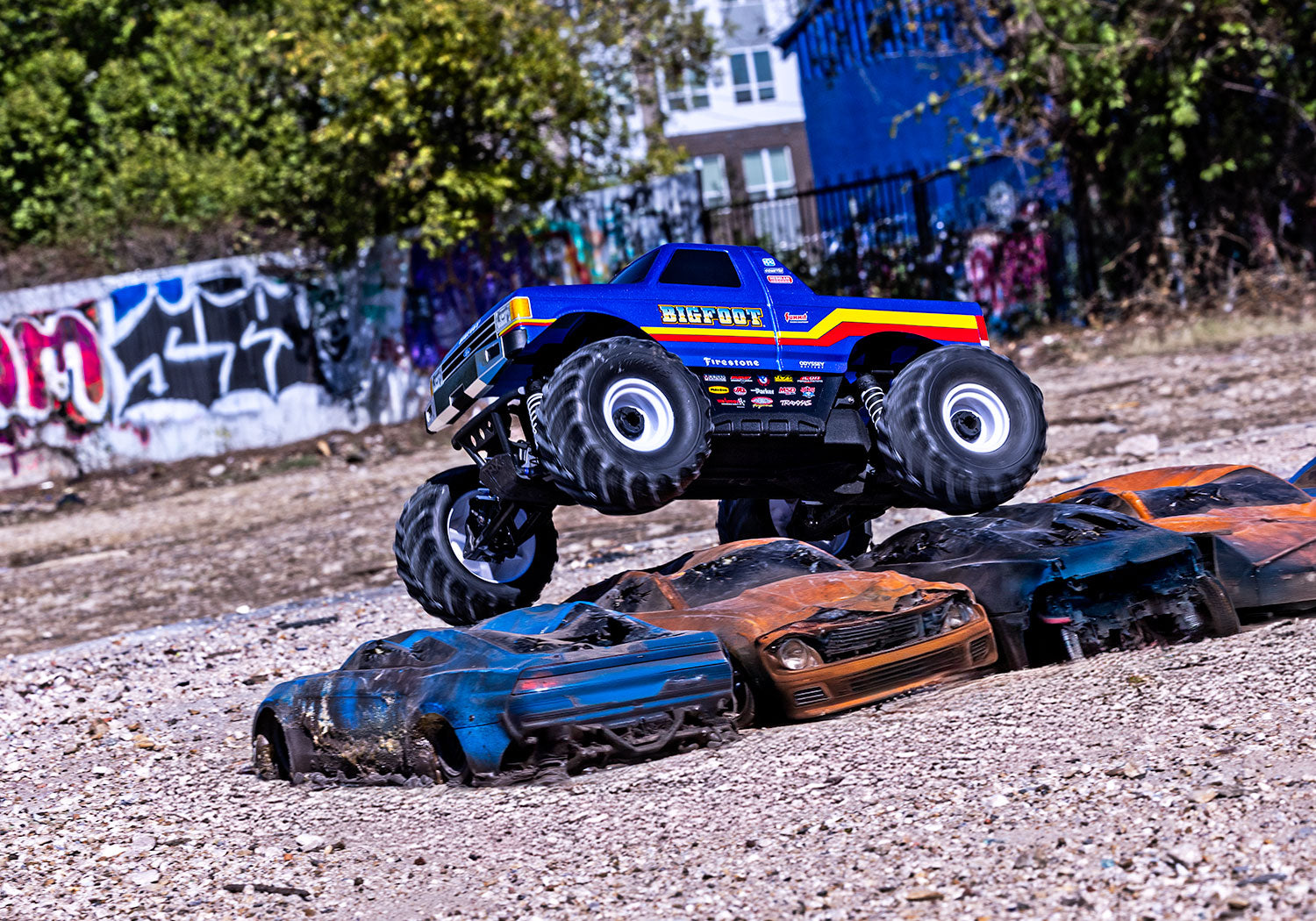 Traxxas - Bigfoot® 1/10 RTR 4WD Brushless Monster Truck w/BL-2s ESC & TQ 2.4GHz Radio, Azul