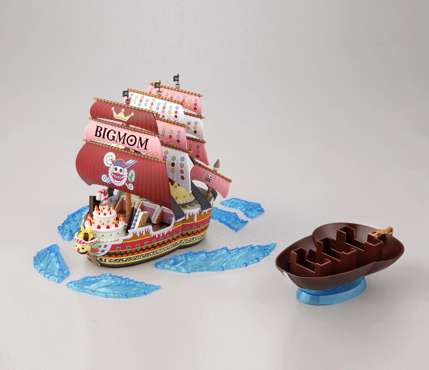 Bandai - Grand Ship Collection #13 Queen-Mama-Chanter "One Piece" Model Kit