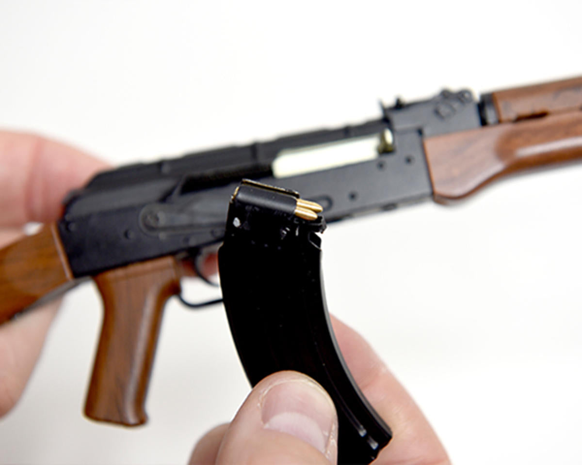 GoatGuns - Miniature 1/3 Scale Die-Cast AK47 Model Kit (Black)