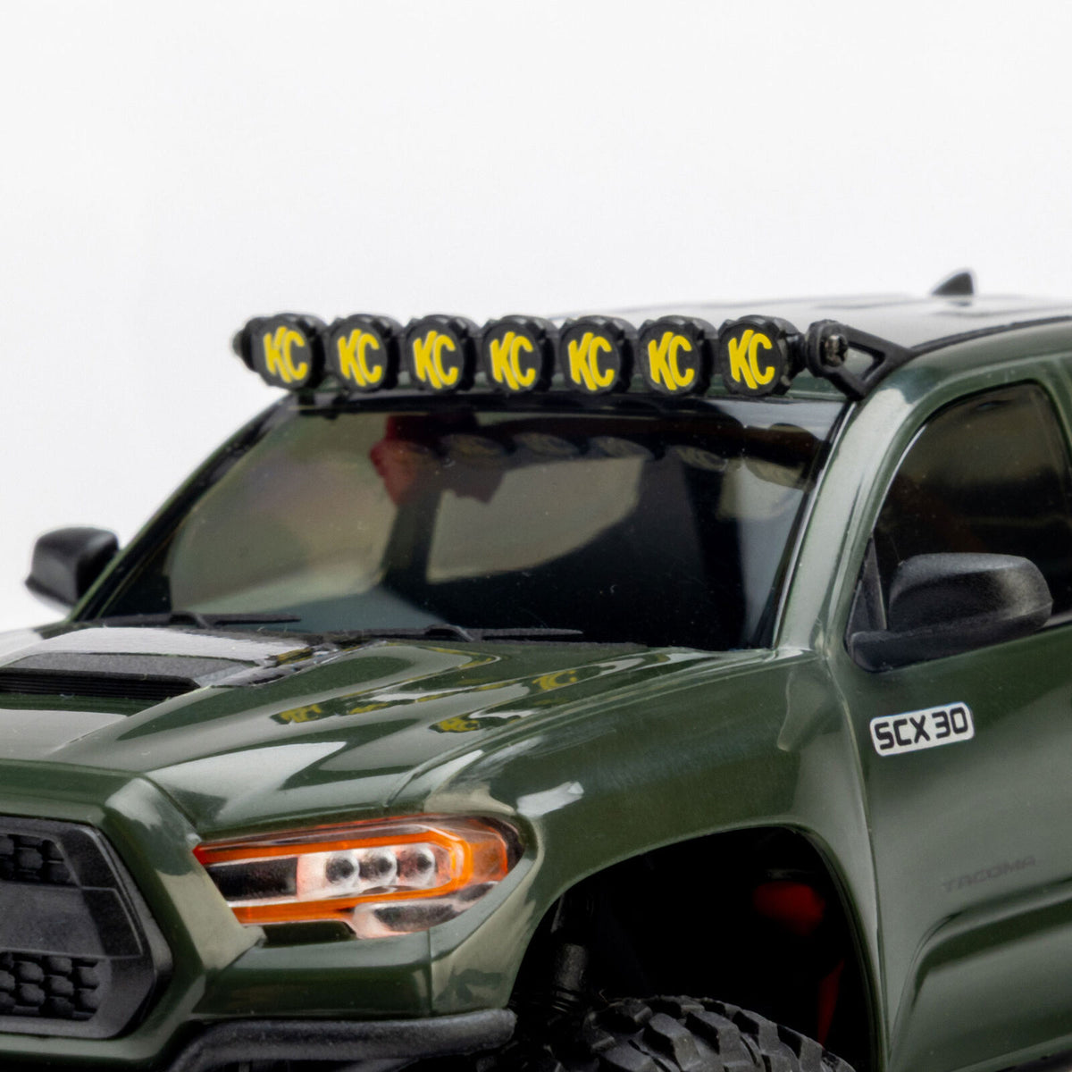 Axial - 1/30 SCX30 Toyota Tacoma TRD Pro 4X4 RTR, Extreme Off-Road, Verde