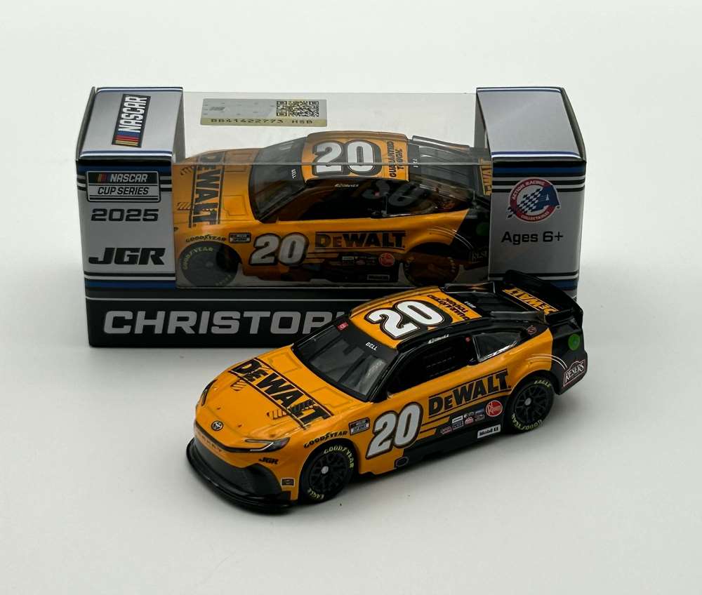 Lionel Racing - Christopher Bell #20 DeWALT 2025 Camry, escala 1:64
