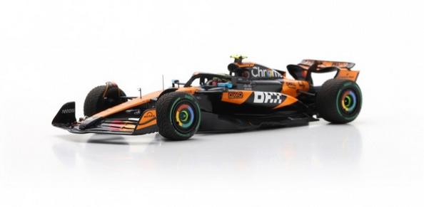 Spark - McLaren MCL39 No.4 McLaren Formula 1 Team Winner Australian GP 2025 Lando Norris, escala 1:43