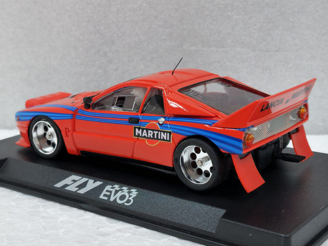 Fly -  Lancia 037 Martini - Chasis EVO3 - Análogo escala 1/32