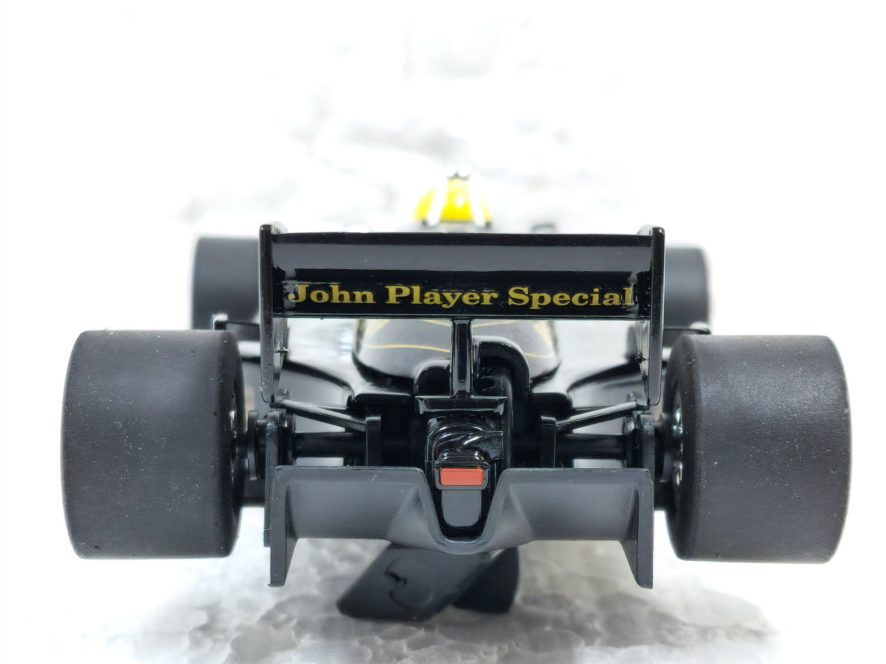 Scalextric - Lotus 97T Portuguese GP 1985 - Ayrton Senna - Análogo, Escala 1/32