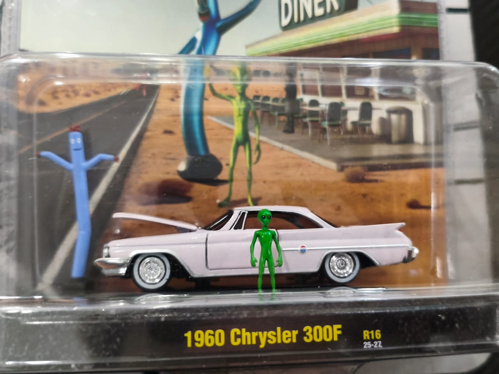 M2 MACHINES - 1960 Chrysler 300F 1/64