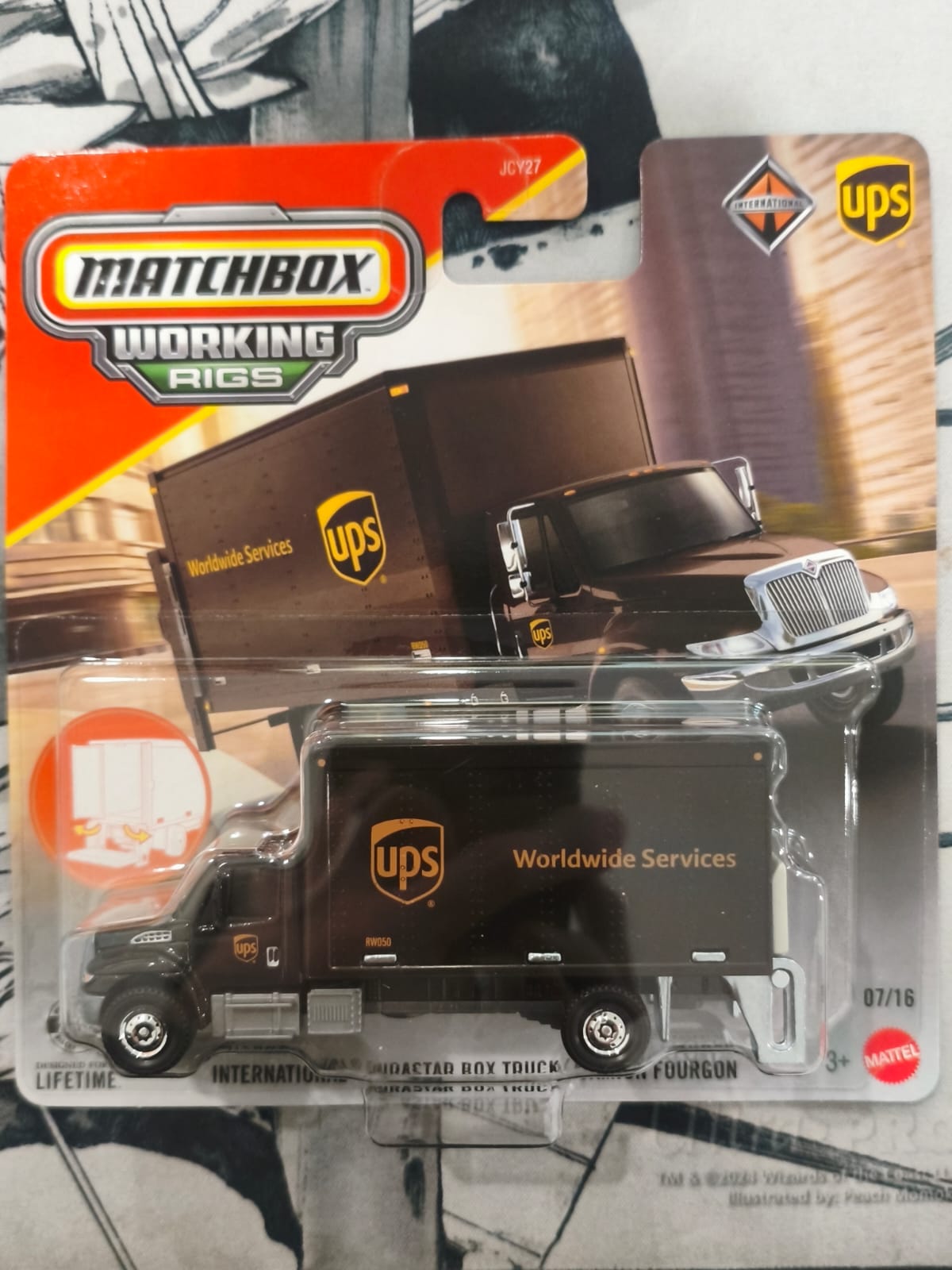 Mattel - Matchbox Working Rigs - International Durastar Box Truck/Camion Fourgon
