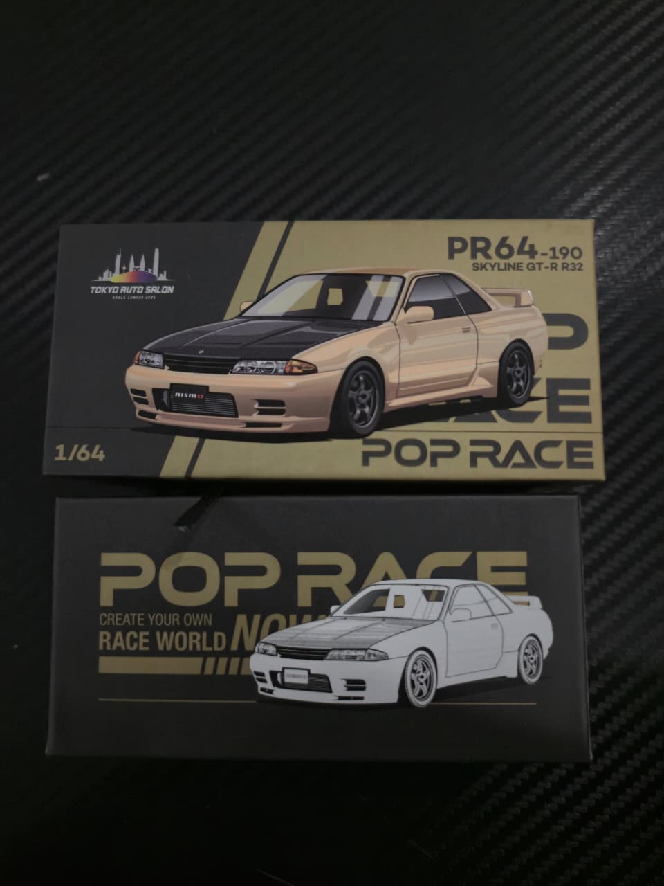 POP RACE - 1:64 Nissan Skyline GT-R R32 - Chrome Gold