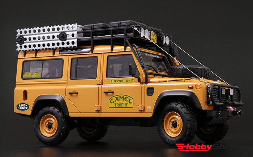 Almost Real - Land Rover Defender 110 Camel Trophy Support Unit Sabah Malaysia 1993 Escala 1:18 En