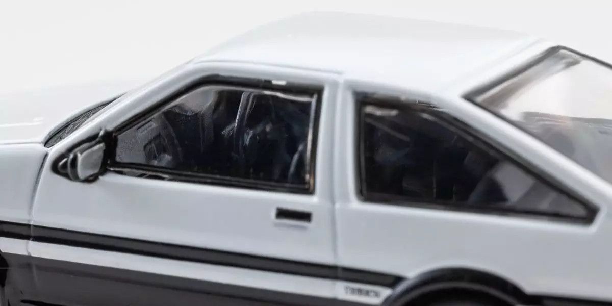 Kyosho - INITIAL D Toyota Sprinter Trueno (AE86) (Fujiwara Takumi), escala 1:64