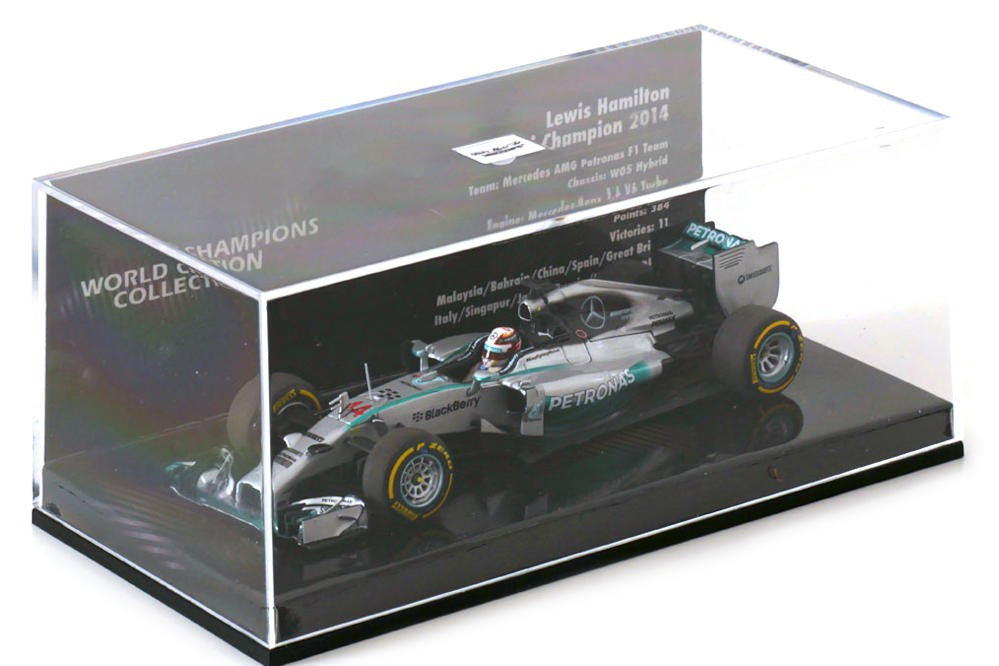 Minichamps - Lewis Hamilton Mercedes F1 W05 #44 Campeón mundial fórmula 1 2014, escala 1:43