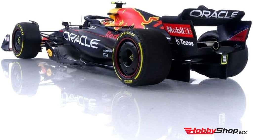 Minichamps - Red Bull F1 Rb18 Team Oracle Racing #11 Winner Singapore Gp 2022 Sergio Pérez Escala