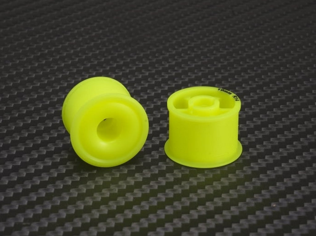 Pn Racing - Mini-Z 2Wd Machine Delrin Cut Yellow Formula 14X19Mm Flanged Wheel R14 En Existencia