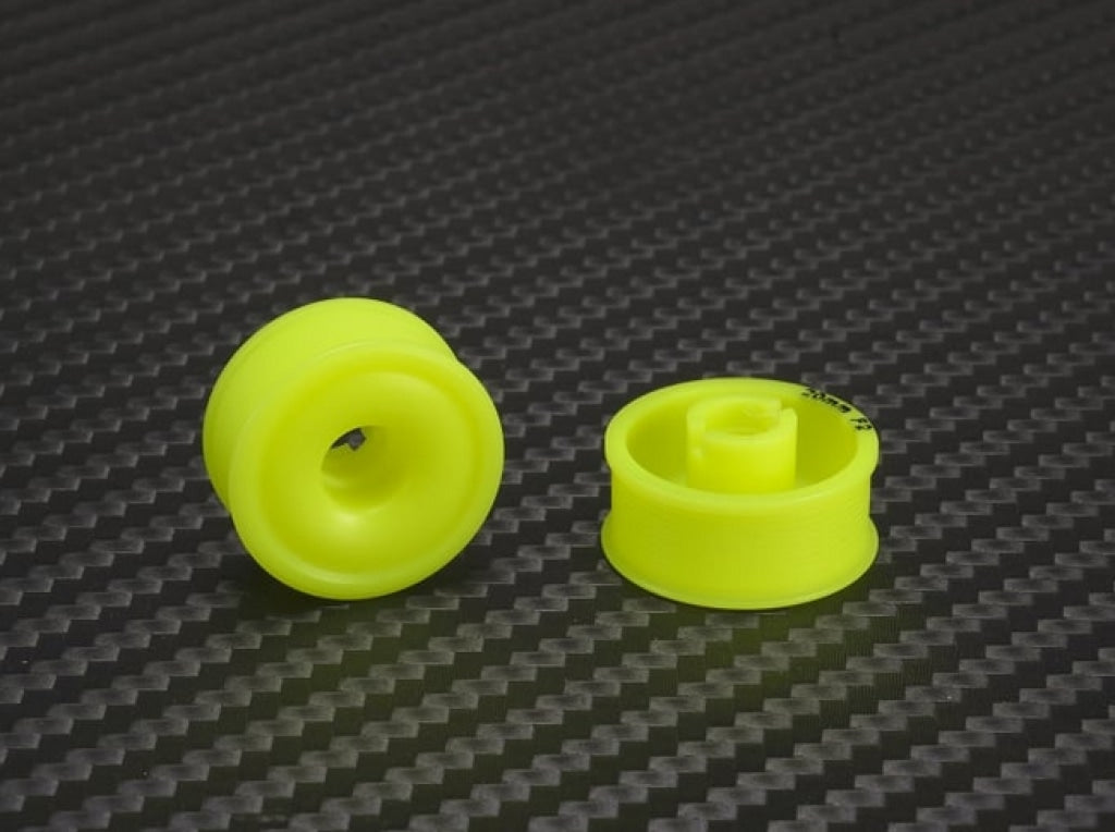 Pn Racing - Mini-Z 2Wd Machine Delrin Cut Yellow Formula 8.5X20Mm Flanged Wheel F2 En Existencia