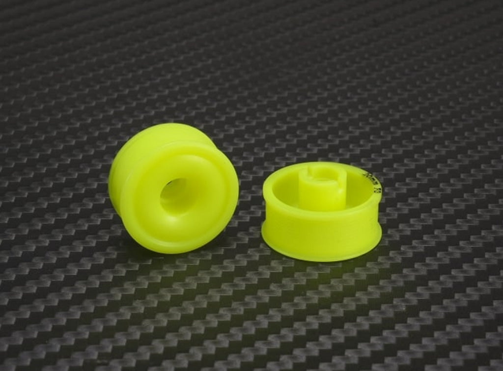 Pn Racing - Mini-Z 2Wd Machine Delrin Cut Yellow Formula 8.5X20Mm Flanged Wheel F3 En Existencia