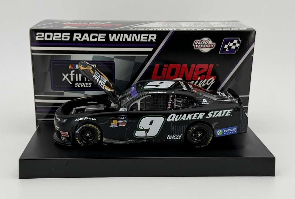 Lionel Racing - Daniel Suárez NO. 9 QUAKER STATE Autódromo Hermanos Rodriguez | JUNE 14, 2025, escala 1:24