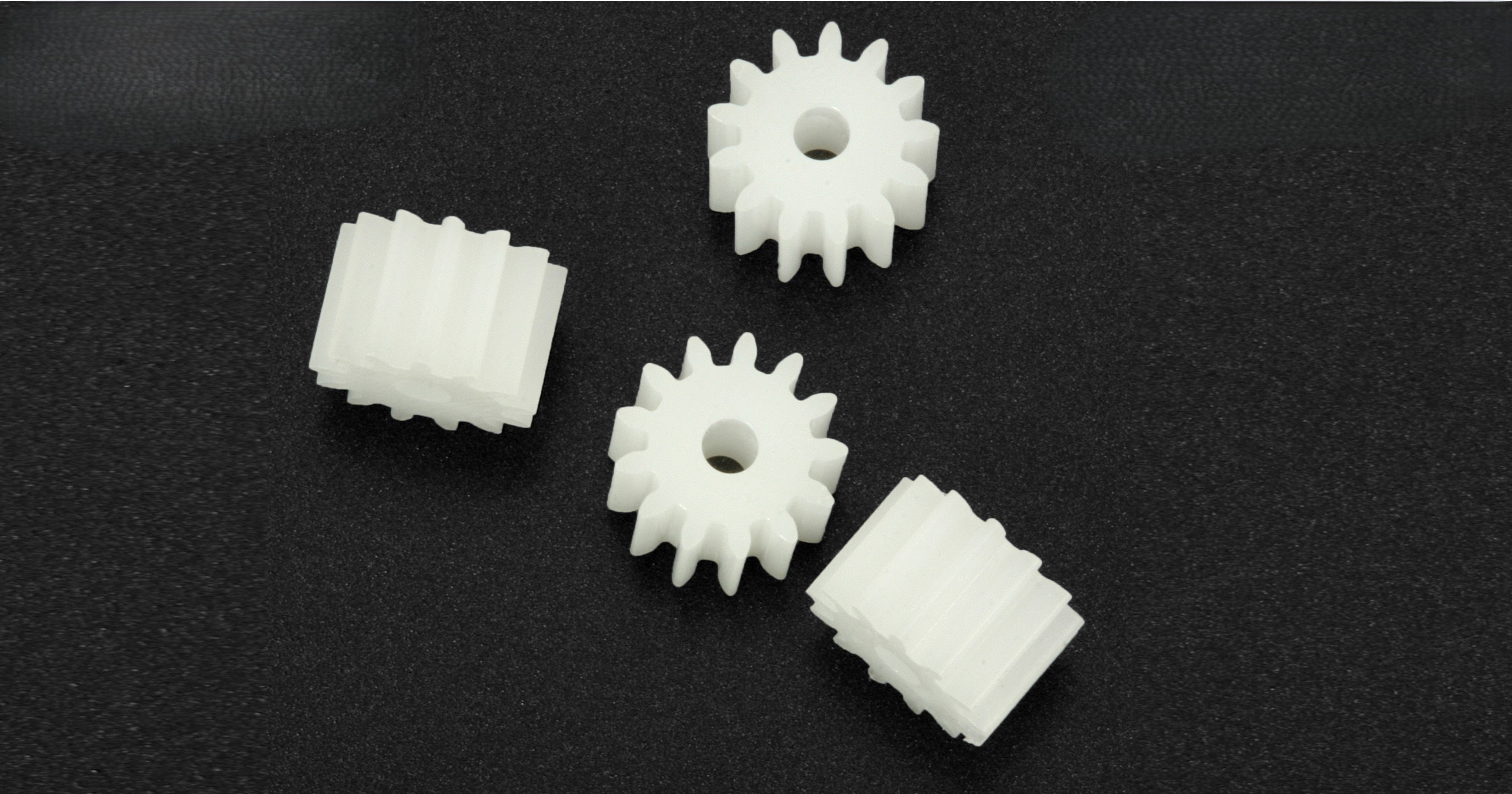 ScaleAuto - Piñón 13d. M50 Polyamide (4 unidades)