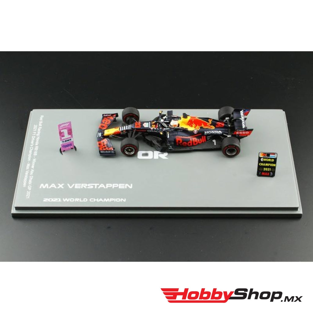 Spark - Max Verstappen Red Bull Racing Rb16B #33 Winner Abu Dhabi Gp 2021 With Board And World