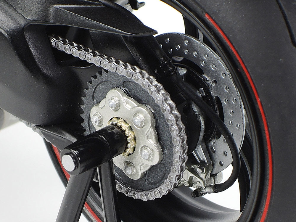 Tamiya - Ducati Superleggera V4