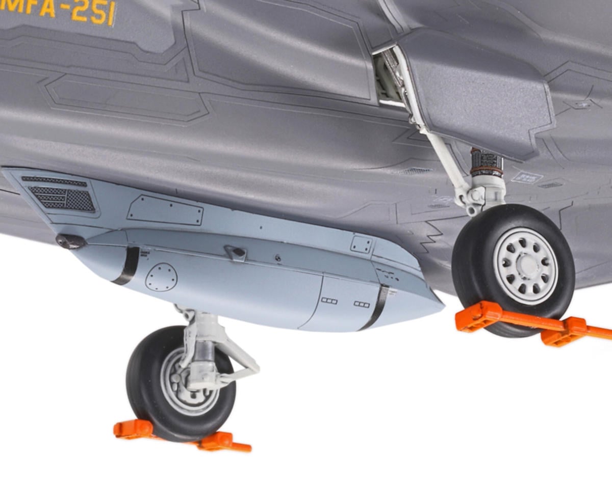Tamiya - 1/72 Lockheed Martin® F-35®C Lightning II® War Bird Plastic Model Kit