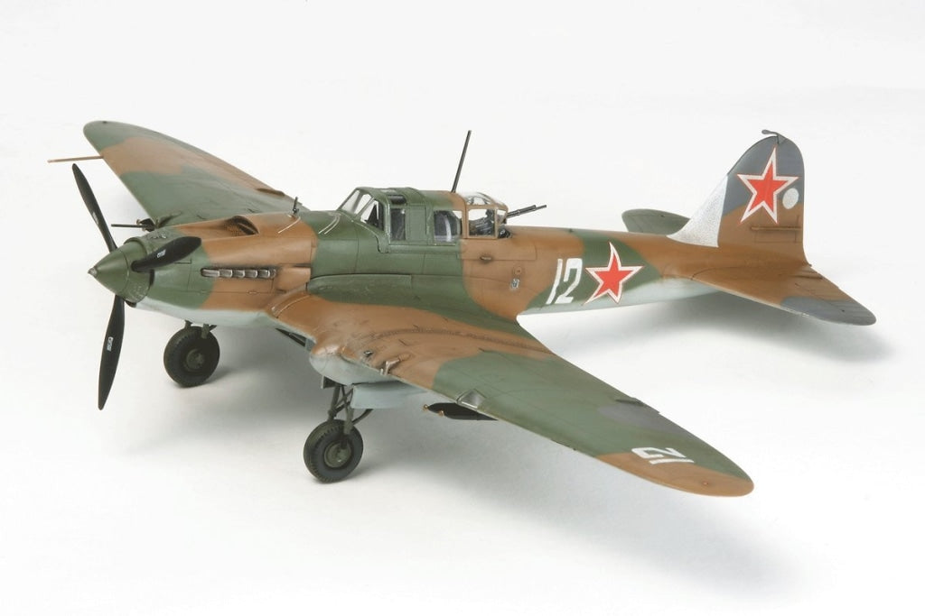 Tamiya - 1/72 Ilyushin Il-2 Shturmovik Plastic Model Kit En Existencia