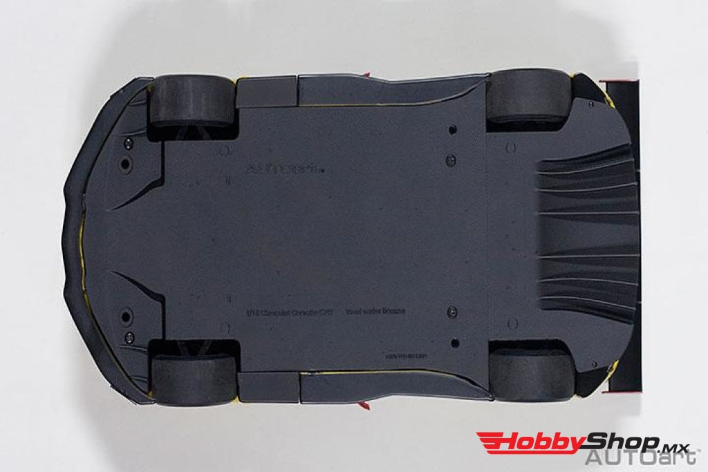 Autoart - Chevrolet Corvette C7.r Le Mans 24 Hrs 2016 En Existencia