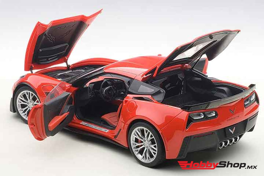 Autoart - Chevrolet Corvette C7 Z06 Torch Red En Existencia