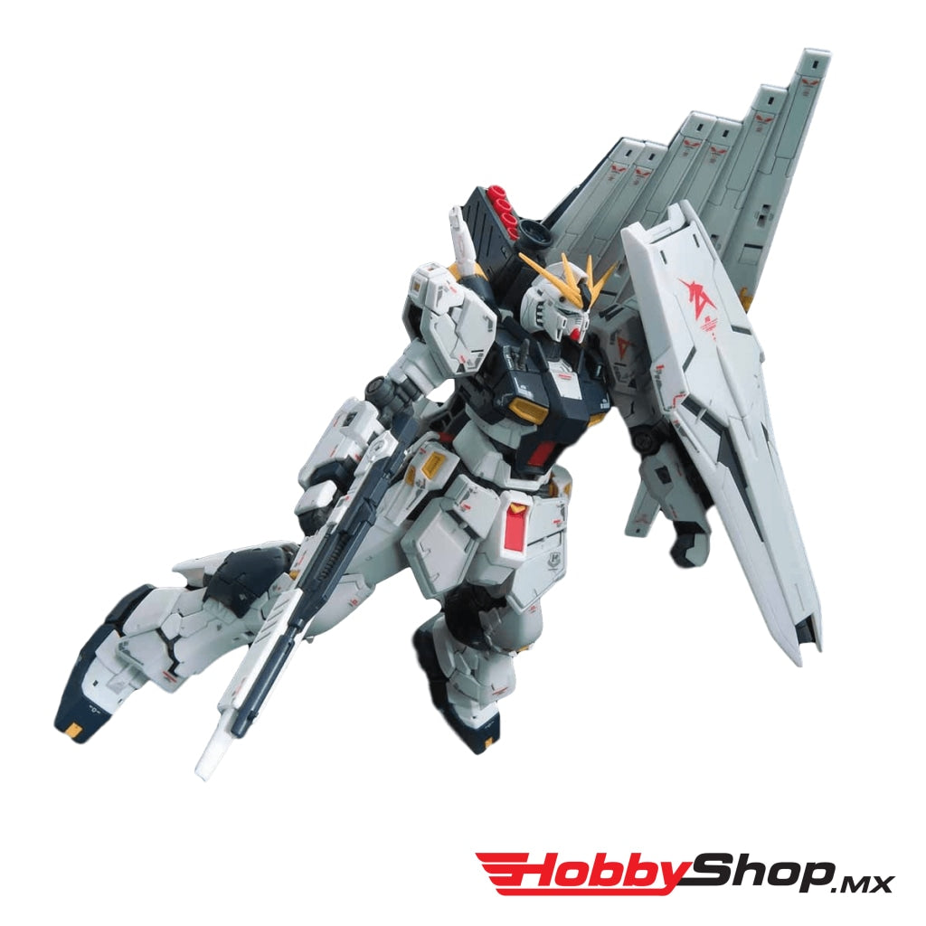 Bandai - Rx-93 V Gundam Chars Counterattack Rg 1/144 Model Kit En Existencia