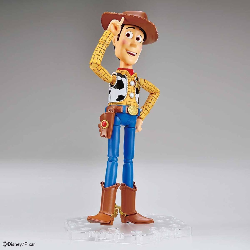 Bandai - Toy Story 4 Woody Action Figure Sobrepedido