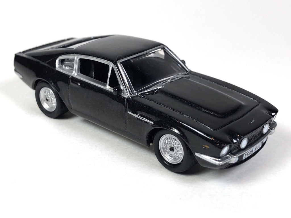 Johnny Lightning - 007 No Time To Die 1987 Aston Martin V8 (Release 3) Escala 1:64 En Existencia