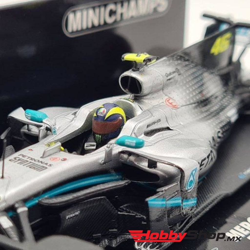 Minichamps - Mercedes-Amg Petronas Motorsport F1 W08 Eq Power Rossi Ride Swap 10 December Valencia