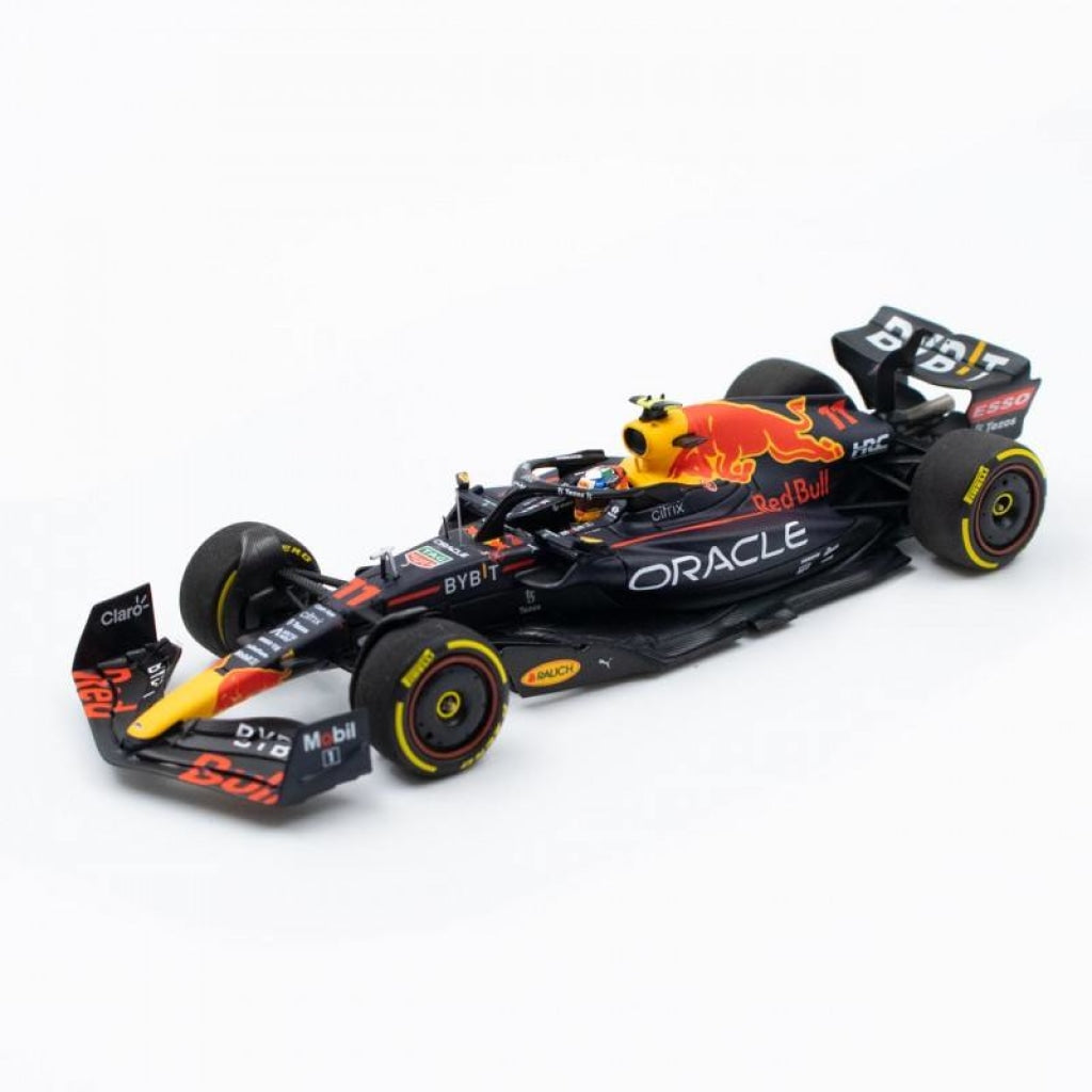 Minichamps - Oracle Red Bull Racing Rb18 #11 Sergio Pérez Saudi Arabian Gp 2022 Escala 1:43 En
