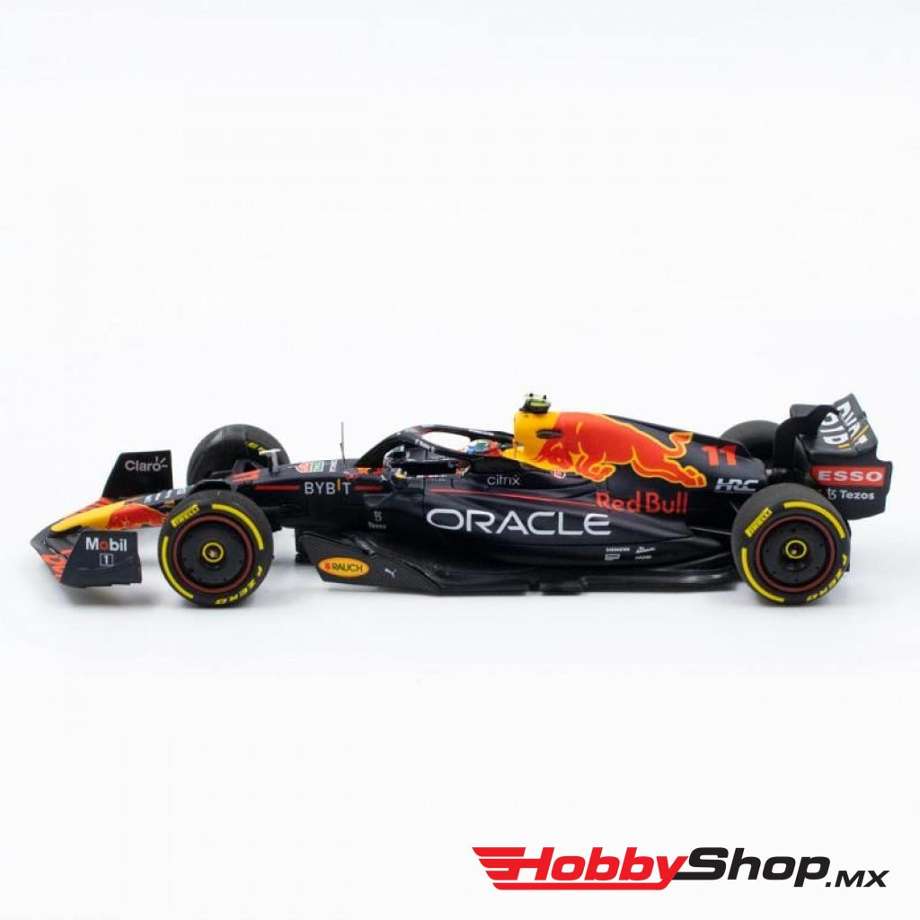 Minichamps - Oracle Red Bull Racing Rb18 #11 Sergio Pérez Saudi Arabian Gp 2022 Escala 1:43 En