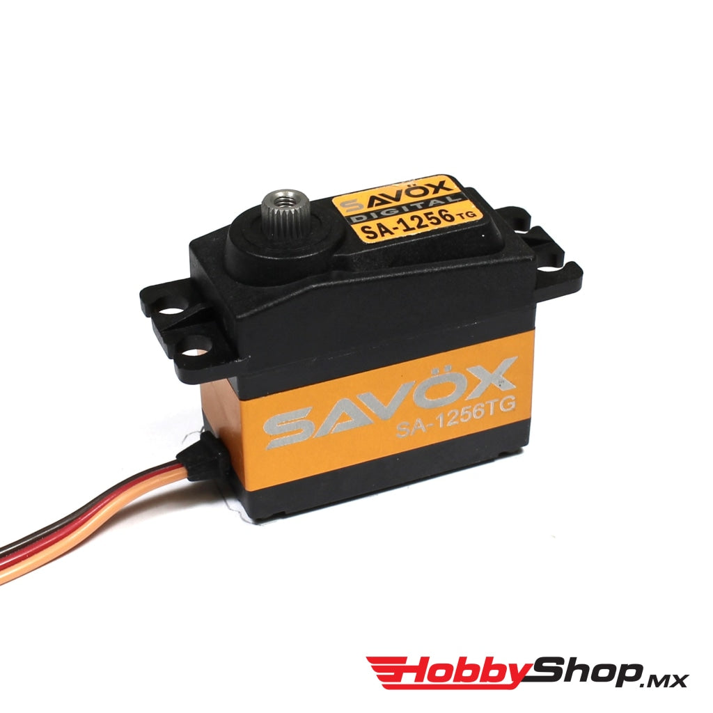 Savox - Standard Size Coreless Digital Servo .15/277 @ 6V En Existencia