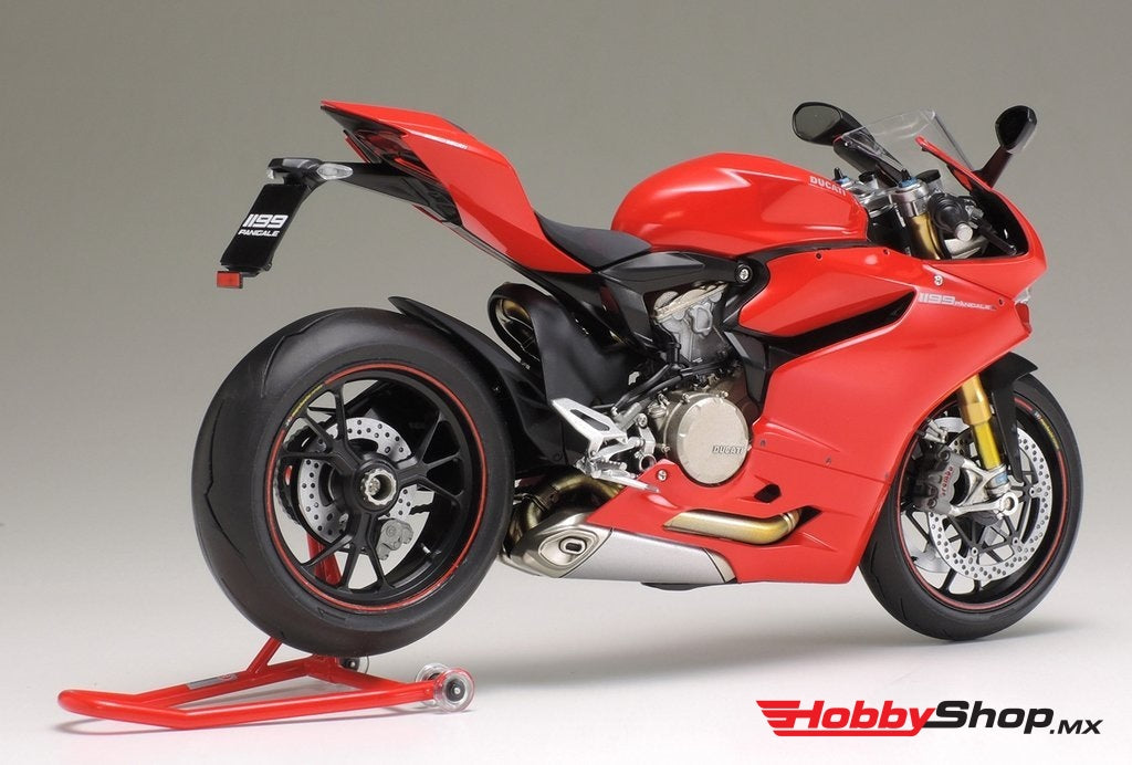 Tamiya - 1/12 Ducati 1199 Panigale S Motorcycle Plastic Model Kit Tam14129 Sobrepedido