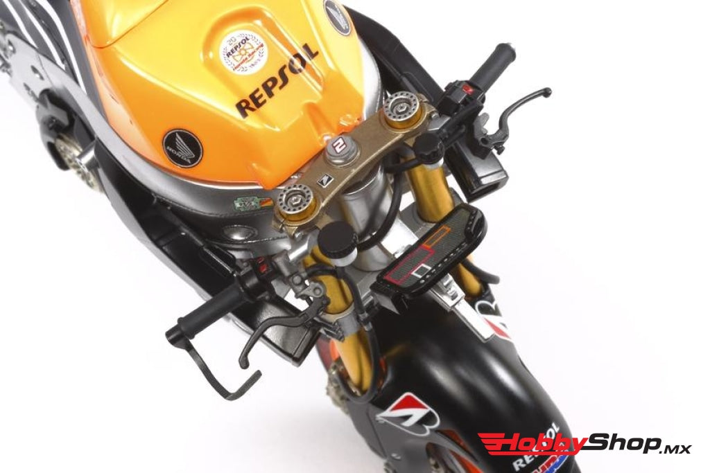 Tamiya - 1/12 Repsol Honda Rc213V Motocicleta Campeón Del Mundo 2014 Marc Marquez Kit En Existencia