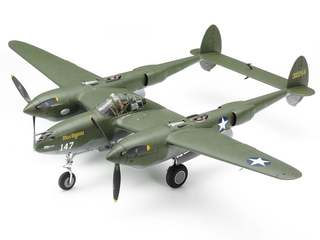 Tamiya - 1/48 Lockheed P-38 F/g Lightning Plastic Model Airplane Kit En Existencia